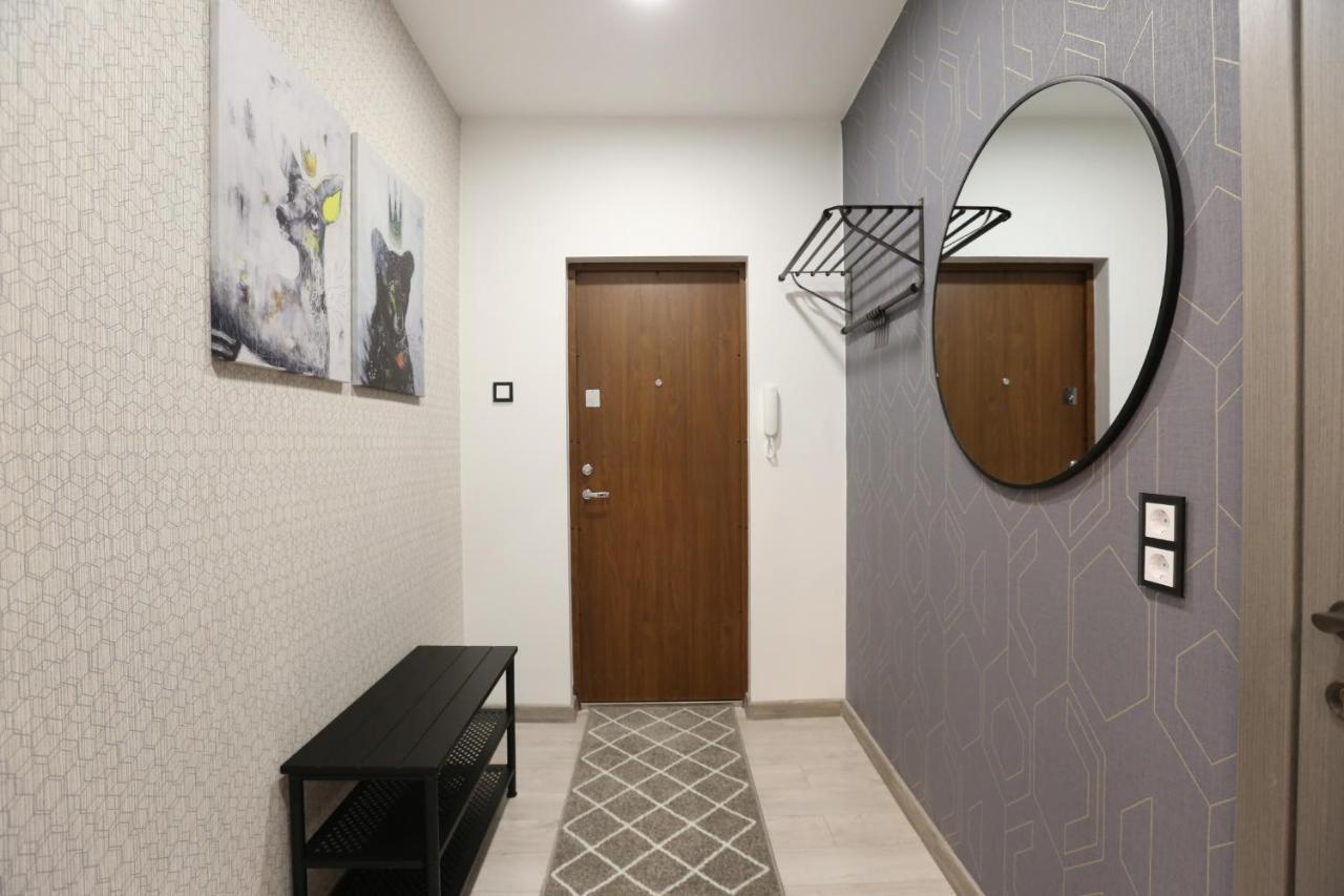 Comfy 2 Room Apartment - Free Parking - 350Mbps Wifi - Netflix Каунас Экстерьер фото